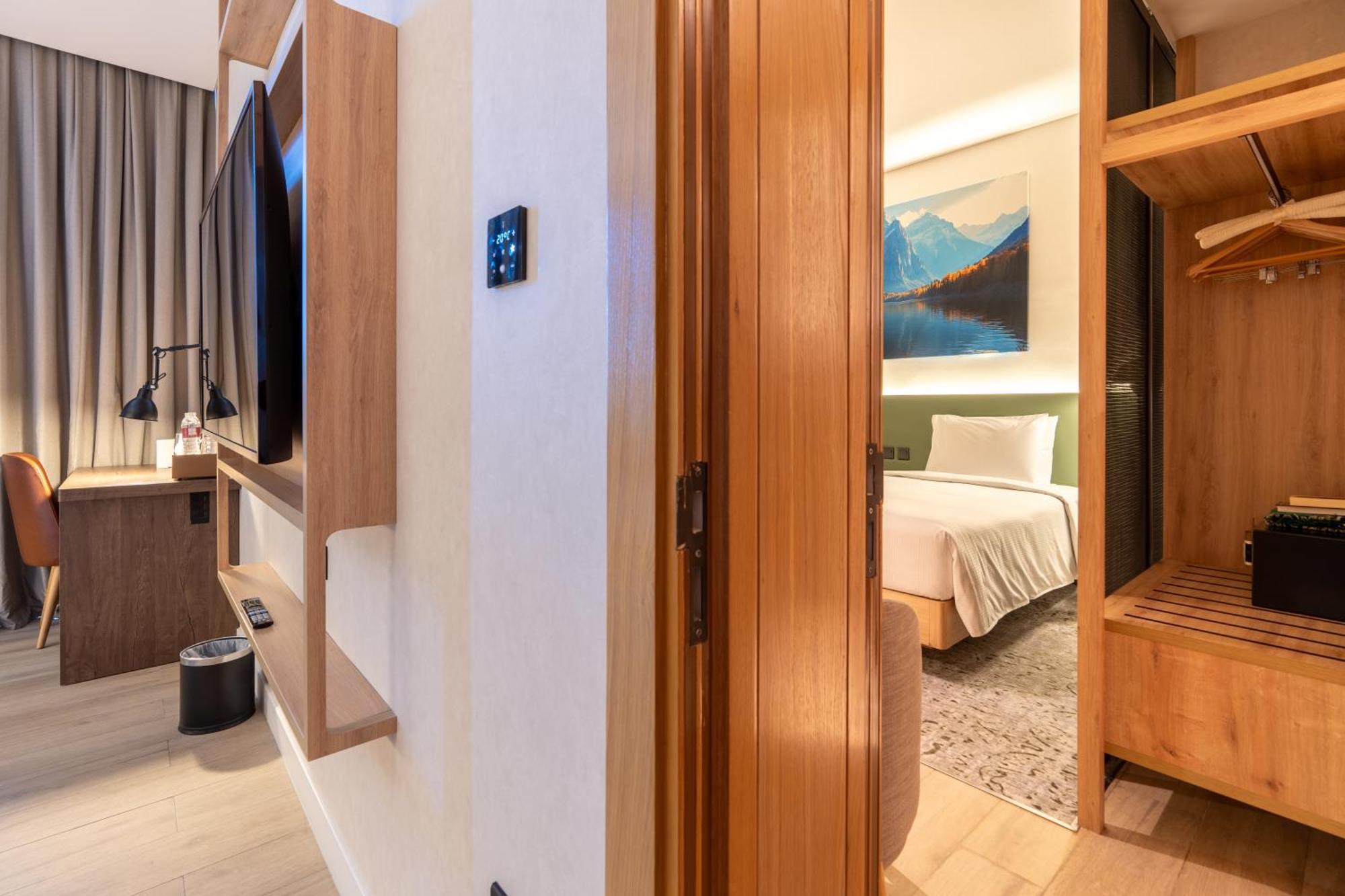 West Walk Retaj Hotel Al Rayyan 외부 사진